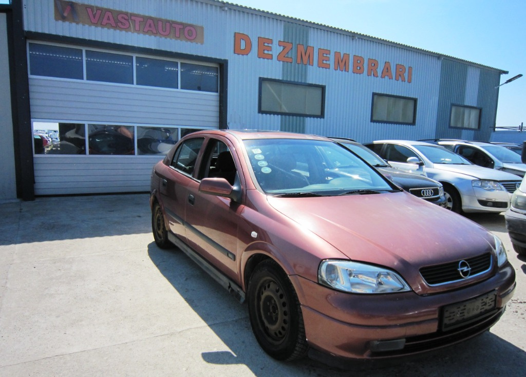 Dezmembram OPEL ASTRA motor 2.0 DTI, cod motor Y20 DTH, 101CP an: 1999-2005 cod culoare Z592