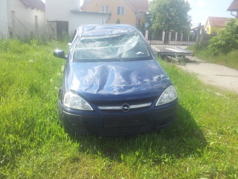 Dezmembram Opel Corsa C, 2004, 1.2 benzina