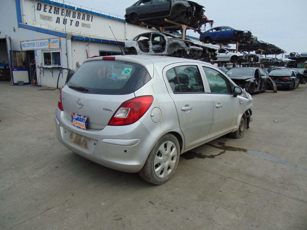 Dezmembram Opel Corsa D, 1.2BENZ, Tip Motor Z12XEP, An fabricatie 2009.
