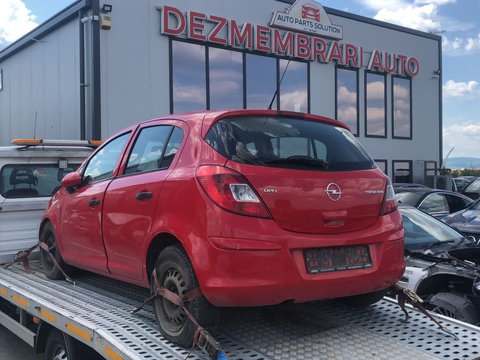 Dezmembram Opel Corsa D 1.3 D an fabr 2007