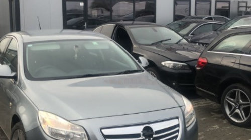 Dezmembram Opel Insignia 1.8 benzina an 