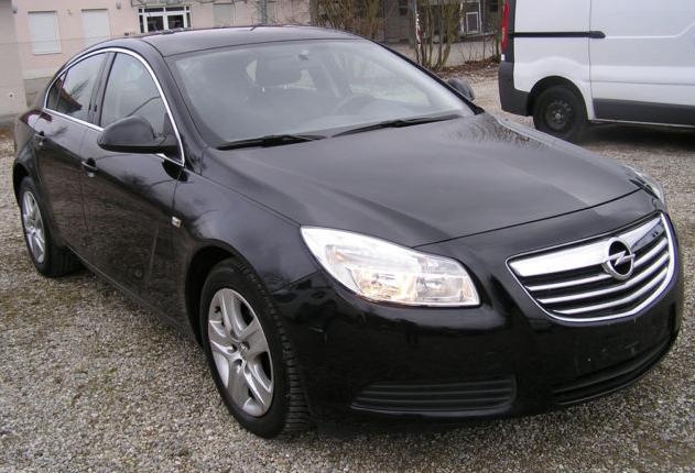 Dezmembram Opel Insignia