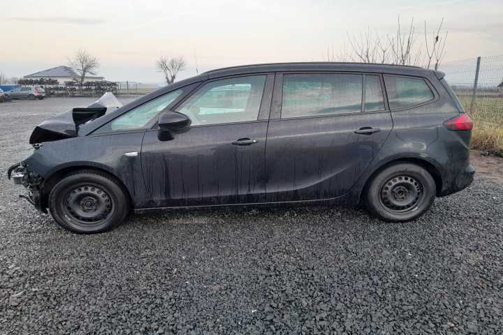 Dezmembram Opel Zafira C [2012 - 2016] Tourer minivan 2.0 CDTI AT (130 hp)