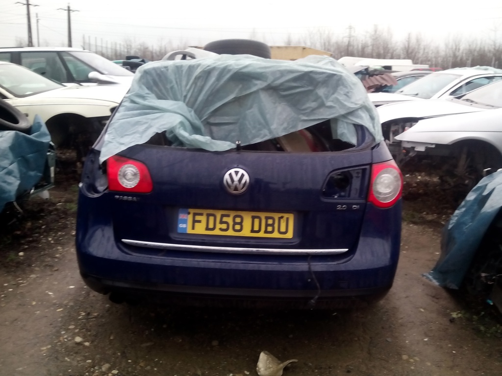 Dezmembram Passat B6 2008 1.9 tdi Albastru volan dreapta