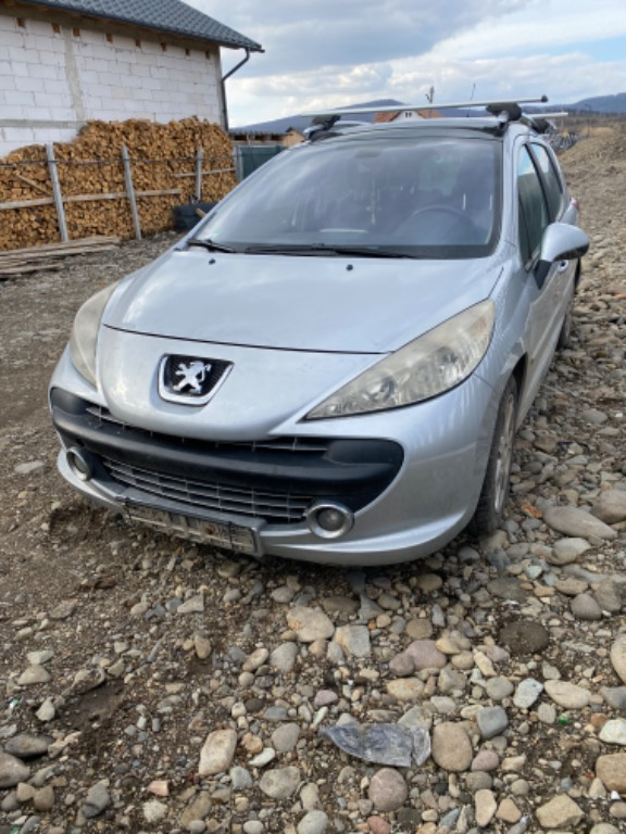 Dezmembram Peugeot 207 SW 1.6 HDI Cutie Manula 5+1 An 2007
