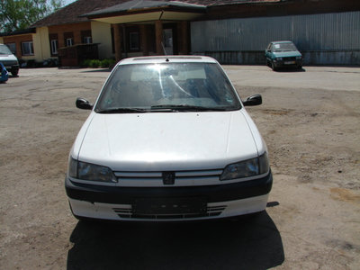 Dezmembram Peugeot 306 [1993 - 1997] Hatchback 3-u