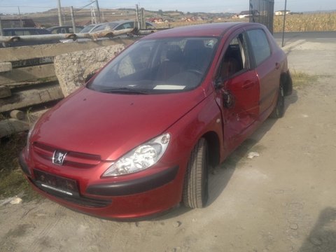 Dezmembram Peugeot 307 2002, 1.4 HDI