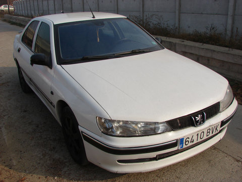 Dezmembram Peugeot 406 [facelift] [1999 - 2004] Sedan 2.0 HDi MT (90 hp) (8B)