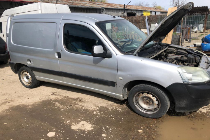 Dezmembram Peugeot Partner [facelift] [2002 - 2012