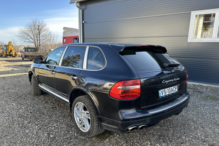 Dezmembram Porsche Cayenne 957 [facelift