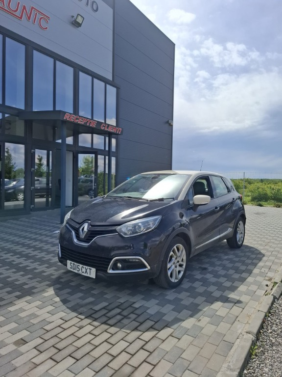 Dezmembram Renault Captur 1.5 dci k9k 60