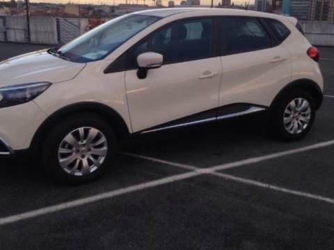 Dezmembram Renault CAPTUR, an 2015, motor 0.9 benzina, 90 CP, 9000 KM!