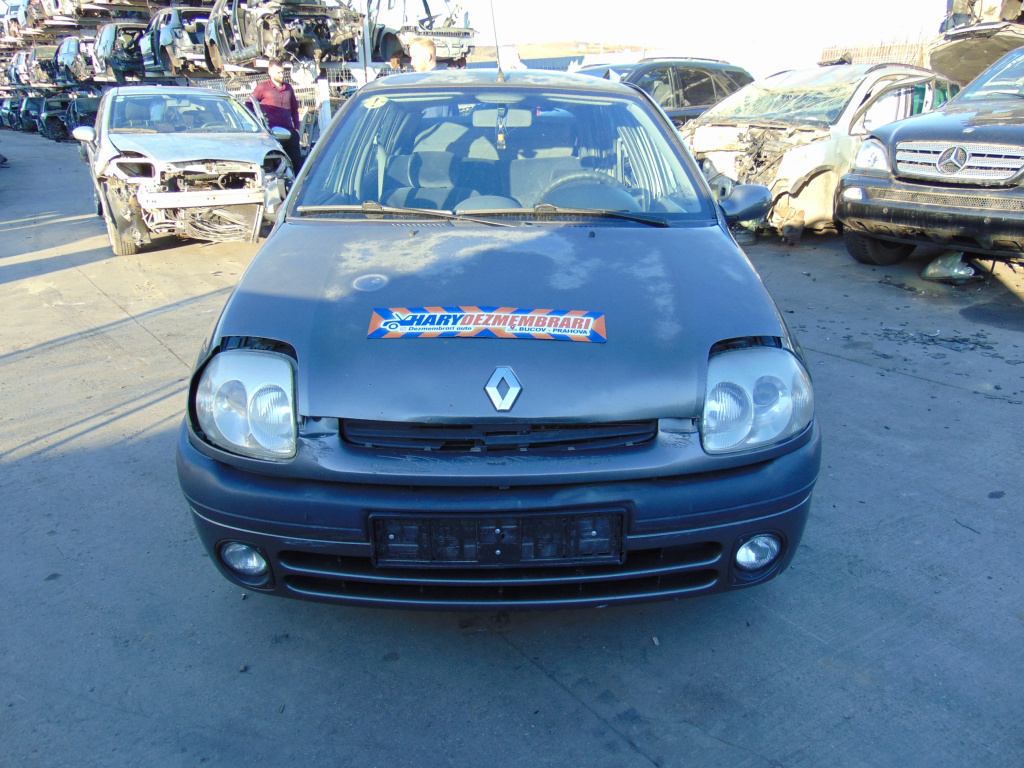 Dezmembram RENAULT CLIO 2, 1.4 16V, Tip motor: K4J, Fabricatie: 2000
