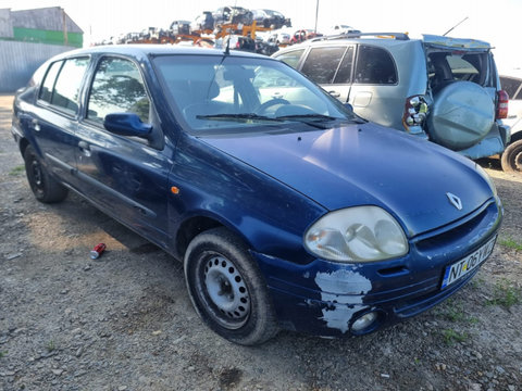 Dezmembram Renault Clio 2 [1998 - 2005] Symbol Sedan 1.4 MT (75 hp)