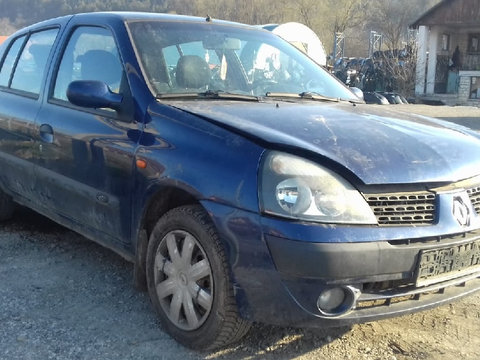 Dezmembram Renault Clio 2 2004 1.5 DCI Diesel Cod motor K9K700 65CP/48KW