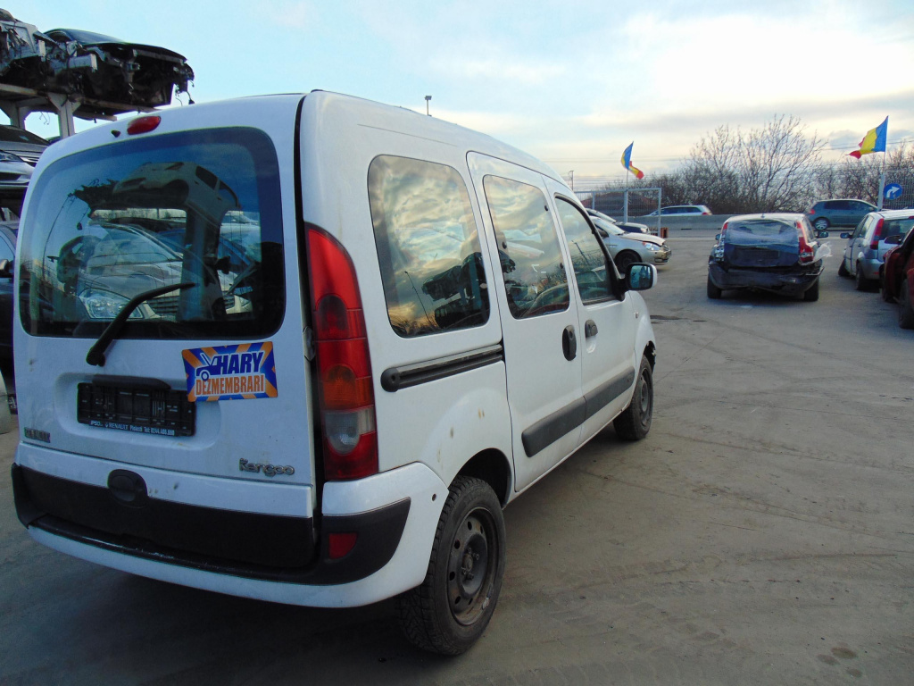 Dezmembram Renault Kangoo, 1.5 dci, Tip Motor K9K-A7, An fabricatie 2006