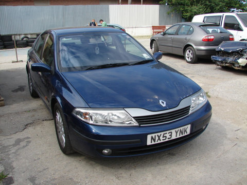 Dezmembram Renault Laguna 2 [2001 - 2005] Liftback 1.9 DCi MT (120 hp) II (BG0/1_)