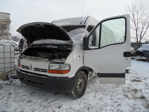 Dezmembram renault master 2,5 diesel ,clasic din 1999