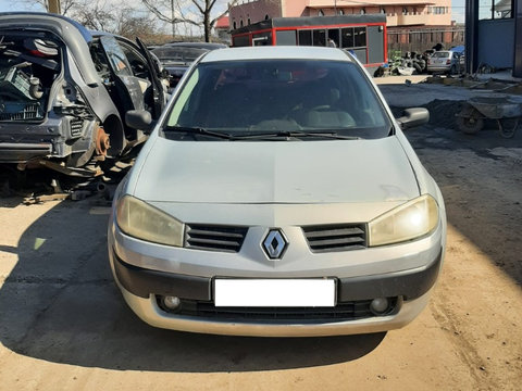 DEZMEMBRAM RENAULT MEGANE 1.6 BENZINA 83KW AN 2003