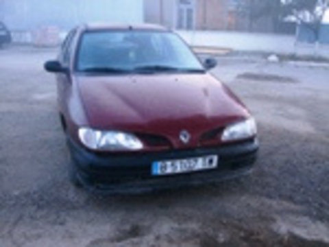 Dezmembram Renault Megane [1995 - 1999] Hatchback 1.6 MT (90 hp) I (BA0/1_)