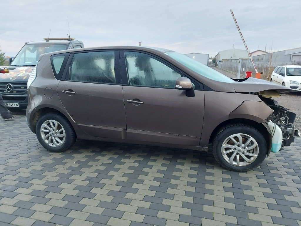 Dezmembram Renault Scenic 2012 1.5 DCI k9k636