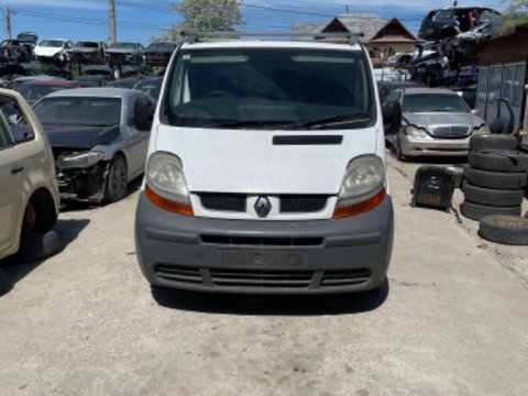 Dezmembram Renault Trafic