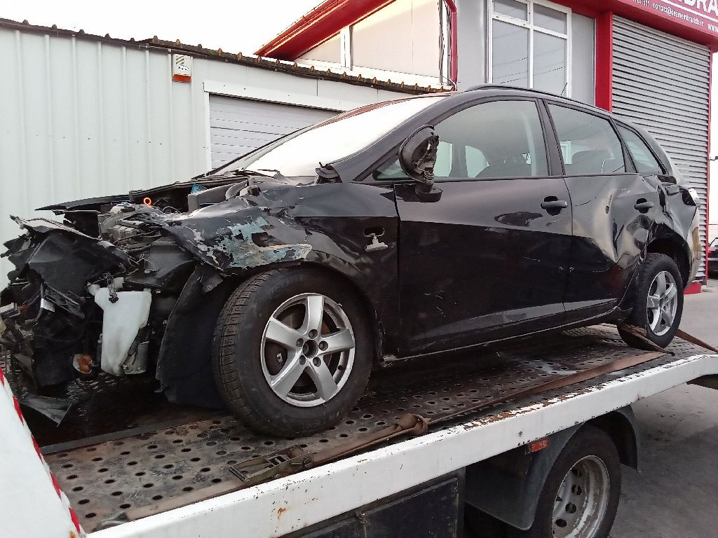 Dezmembram SEAT IBIZA IV - HATCHBACK - 1.2 BENZINA