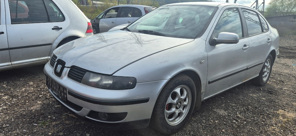 Dezmembram Seat Toledo 2005 benzina