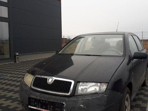 Dezmembram Skoda Fabia 2002 1.2 BMD