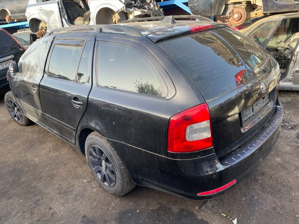 Dezmembram Skoda Octavia 1.6 CAY FL