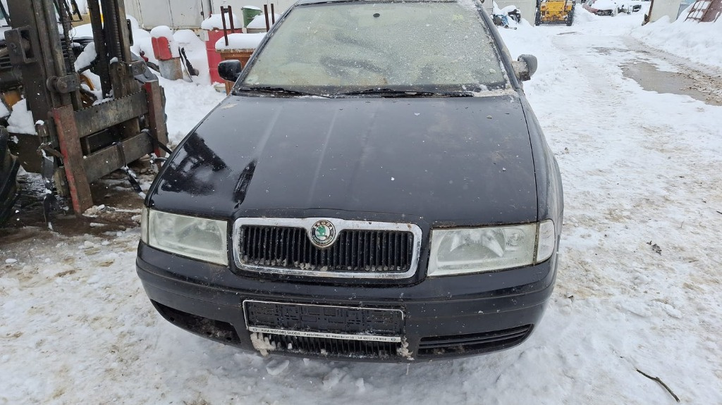 Dezmembram skoda octavia 1,an 2004,1.9 diesel