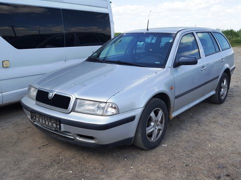 Dezmembram Skoda Octavia 1 - break - 1.9diesel - ALH - 2001