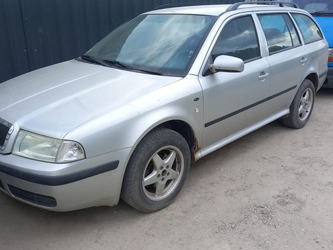 Dezmembram Skoda Octavia 1 combi 1.9 TDI 2003