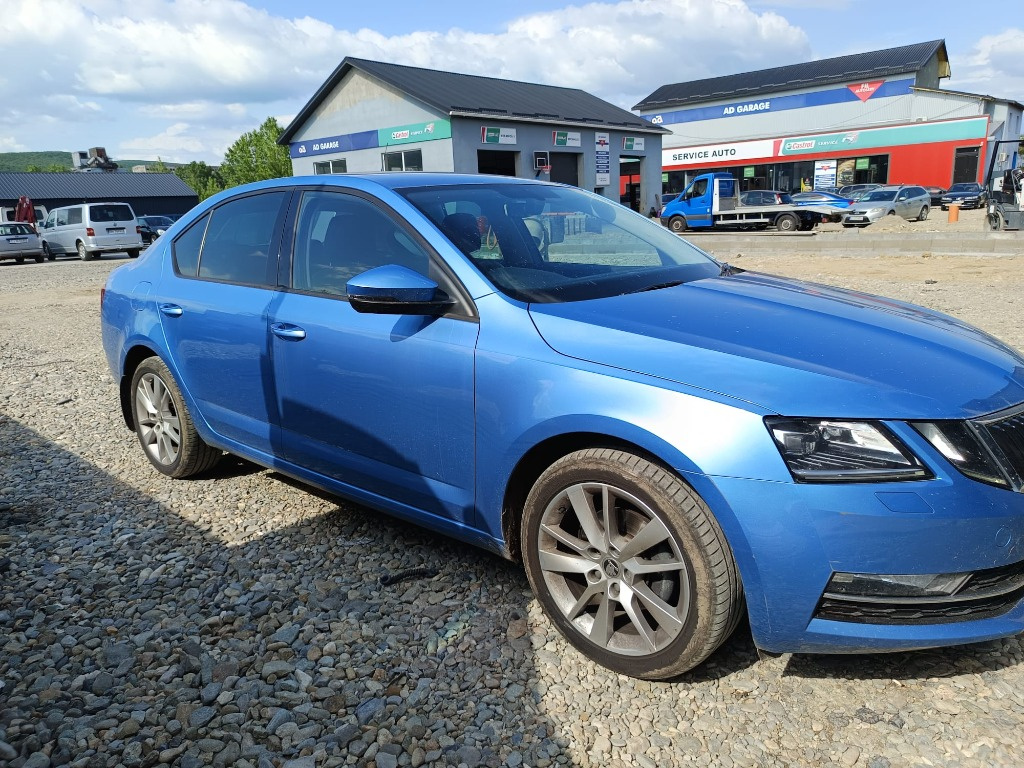 Dezmembram Skoda Octavia III 2019 Motor 2.0 diesel Cod motor: DFFA, Cutie DSG, Euro 6 ( cu adblue )