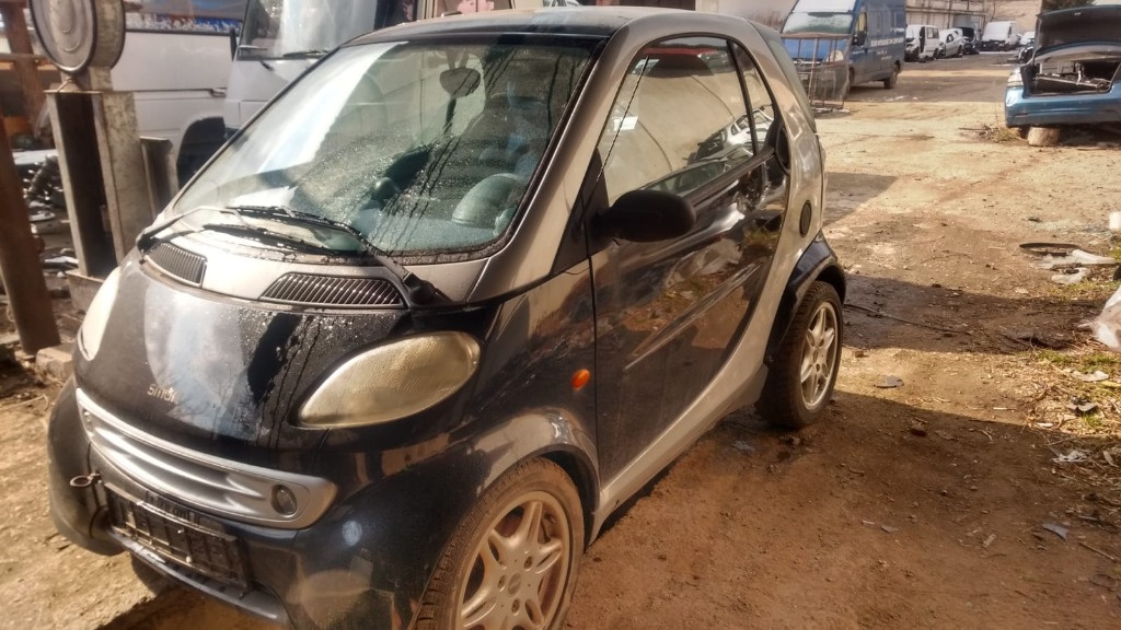 Dezmembram Smart Fortwo, coupe, an. 1999, motor 600 benzina