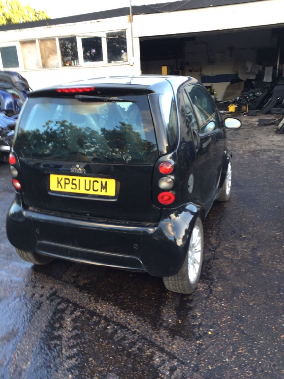 Dezmembram Smart ForTwo motor 600i