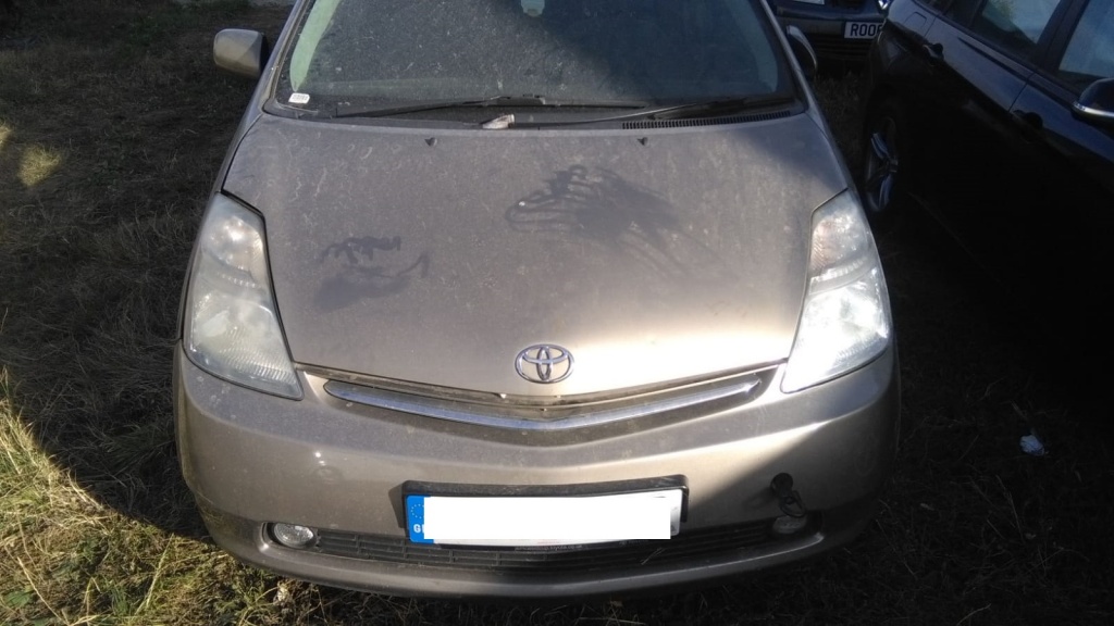 Dezmembram Toyota Prius 1.5 benzina/hybrid