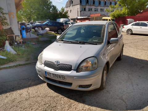 Dezmembram Toyota Yaris, an 2005,1.4 diesel, 55 KW,tip motor 1ND-TV