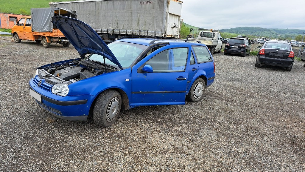 Dezmembram Volkswagen Golf 4 2000 1.9 TDI Diesel Cod motor ALH 90CP/66KW