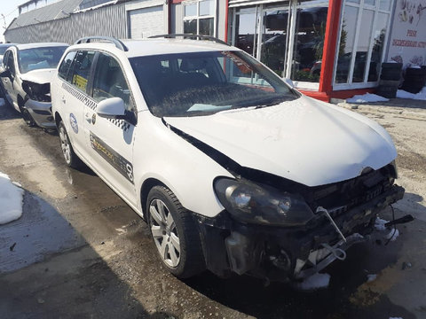 Dezmembram VOLKSWAGEN GOLF VI - BREAK - 1.6 TDI DIESEL