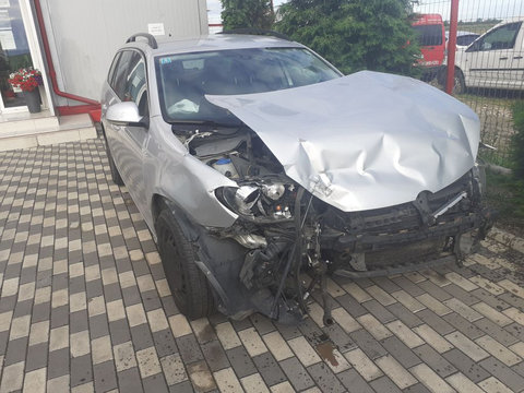 Dezmembram VOLKSWAGEN GOLF VI - BREAK - 2.0 TDI DIESEL