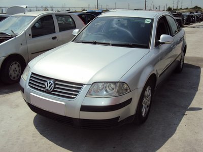 Dezmembram Volkswagen Passat - 2005 - 1.9 AWX