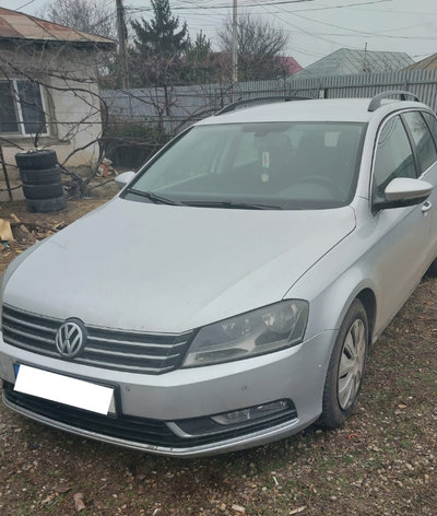 Dezmembram Volkswagen Passat B7, 2011, Break, 1.6 