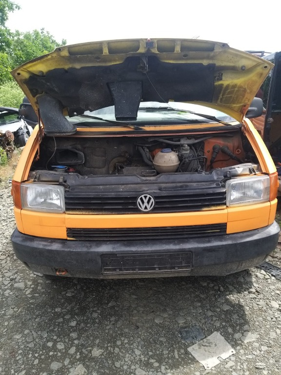 Dezmembram Volkswagen T4 din 1993 , 1.9 TDI , cod motor: ABL
