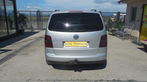 Dezmembram VOLKSWAGEN TOURAN, 1.9 TDI, A