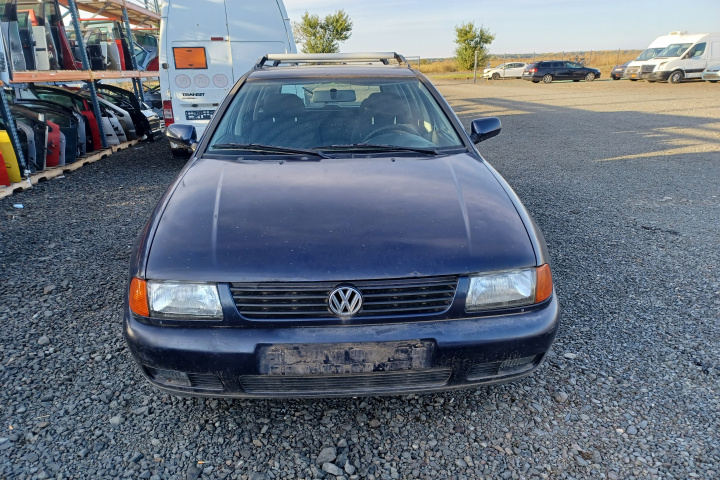 Dezmembram Volkswagen VW Polo 3 6N [1994 - 2001] V
