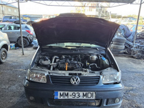 Dezmembram Volkswagen VW Polo 3 6N [facelift] [2000 - 2002] Hatchback 3-usi 1.4 TDi MT (75 hp)
