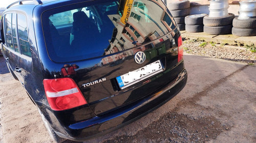 Dezmembram Volkswagen VW Touran [2003 - 