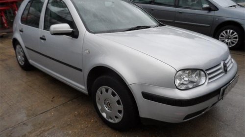 dezmembram vw golf 4, motor de 1, 6 benz