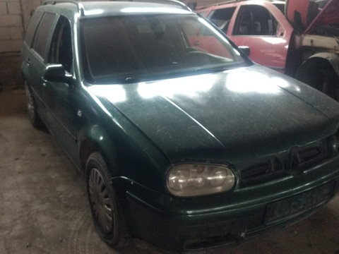 Dezmembram VW Golf 4 variant,1.9 TDI,an fabricatie 2001,tip motor ALH,66KW/90CP